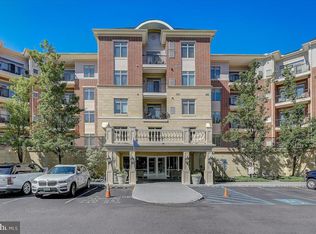 327 Carson Ter, Huntingdon Valley, PA 19006