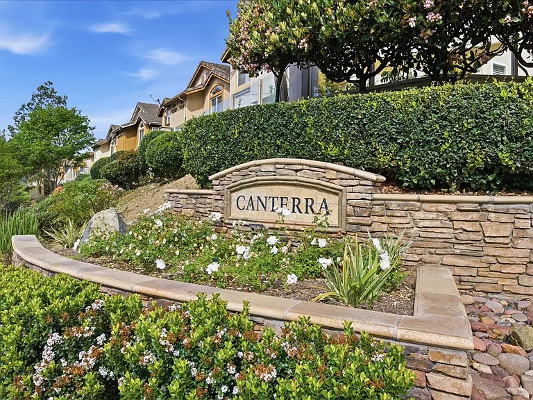 10294 Scripps Poway Pkwy #5 — Photo 1