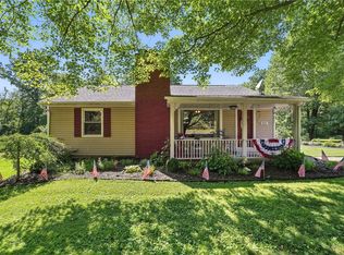 3215 Mercer Rd, New Castle, PA 16105