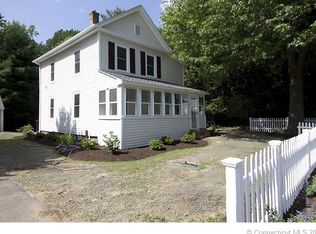 38 Church St, Broad Brook, CT 06016
