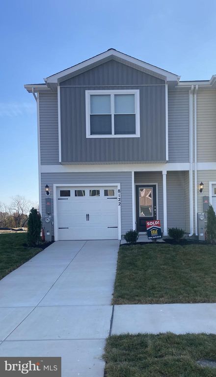 8122 Bartholomew Ct, Baltimore, MD 21206