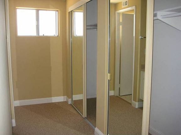 5th image of 635 Solana Hills Ct