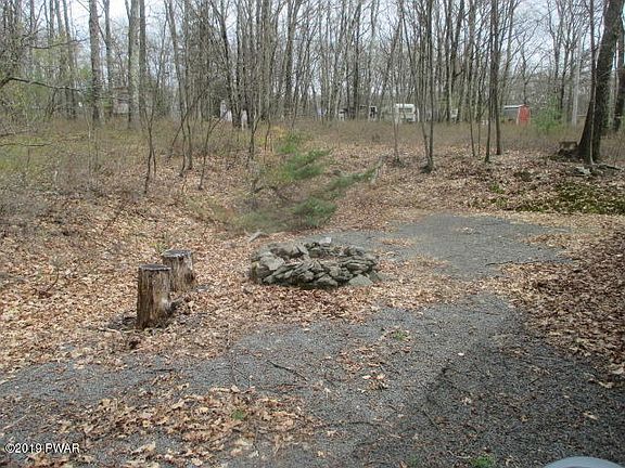 4th image of 1976 N Shohola Pkwy
