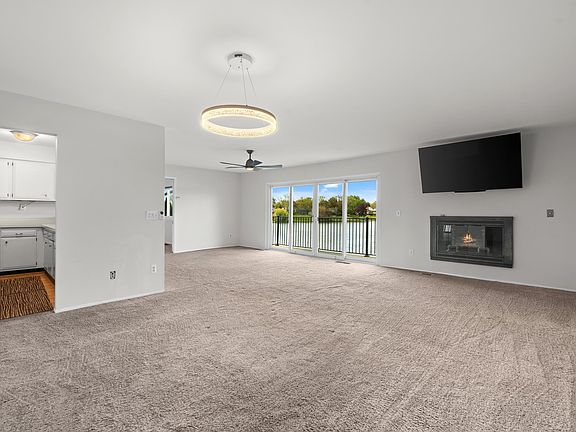 5th image of 4960 Lake Point Dr
