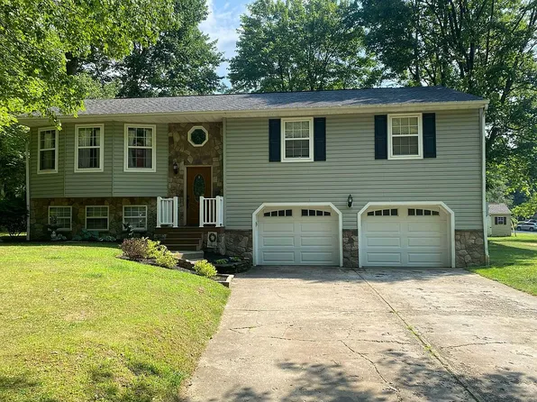 19611 Chad Ln, Meadville, PA 16335