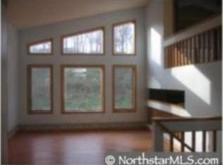 991 Dennis St S, Maplewood, MN 55119