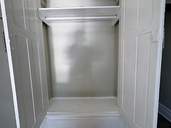 4th image of 191 Elmwood Ave #5A