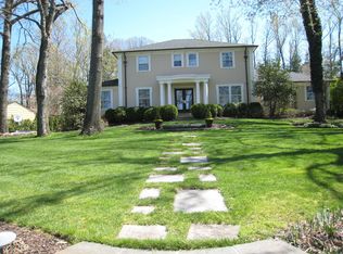 10 Timber Acres Rd, Springfield, NJ 07081