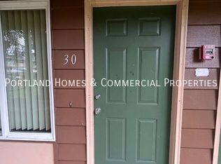 10235 NE Prescott St #30, Portland, OR 97220