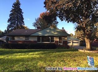 6812 Winsdale St, Golden Valley, MN 55427