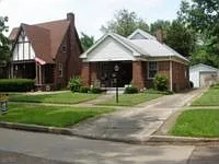 1316 Ravenswood Dr photo 1