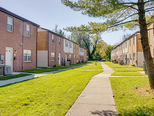 Catons Villas North Townhomes — Photo 4