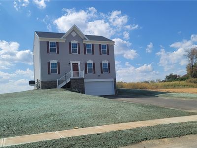 203 Corn Stalk Ct, Evans City, PA, 16033