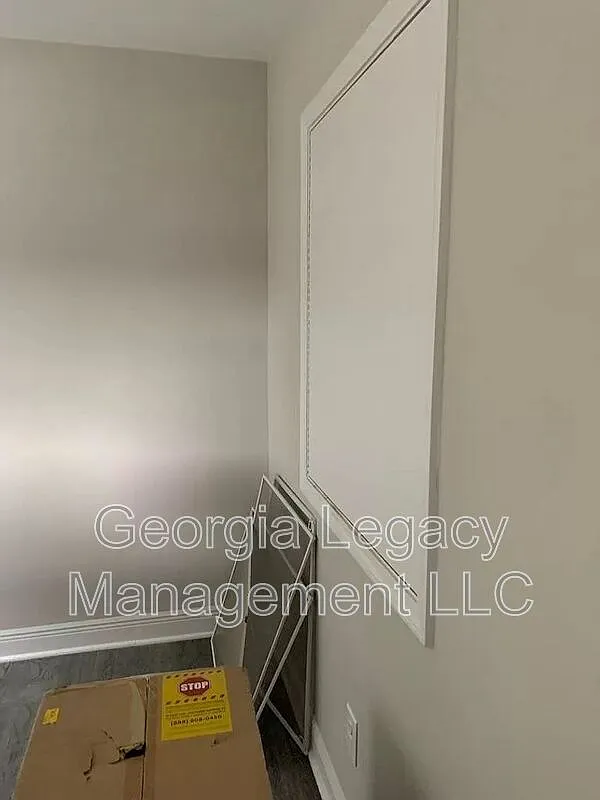 2 bed, 1.0 bath, 875 sqft, $109,500 — Photo 4