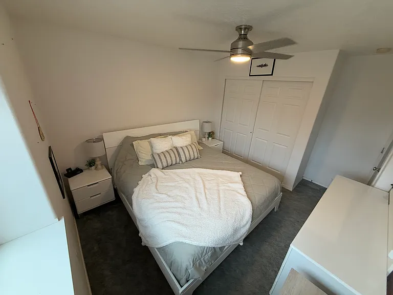 Upstairs 2nd bedroom