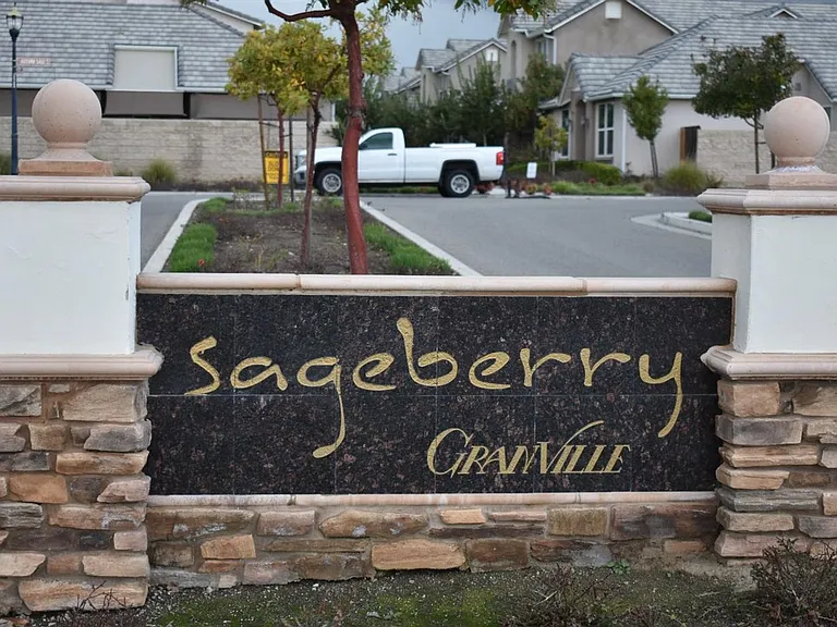 11344 N Garden Sage Ave — Photo 12