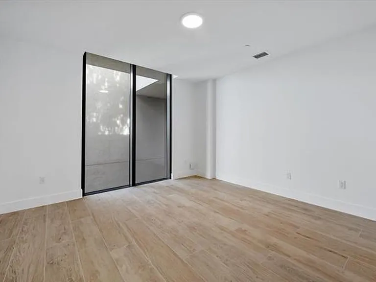 3034 Oak Ave #CU-503 — Photo 24