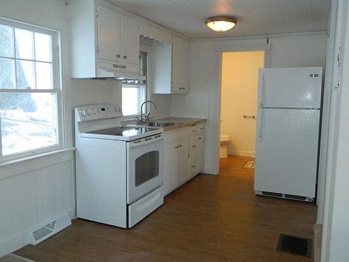 3rd image of 956 Ungers Ln