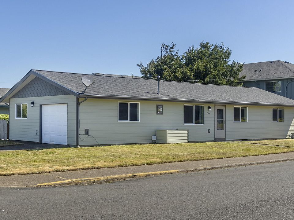 1st image of 409 NE 4th St