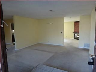 3rd image of 3056 San Mateo Way