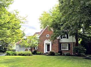 422 Antlers Dr, Rochester, NY 14618