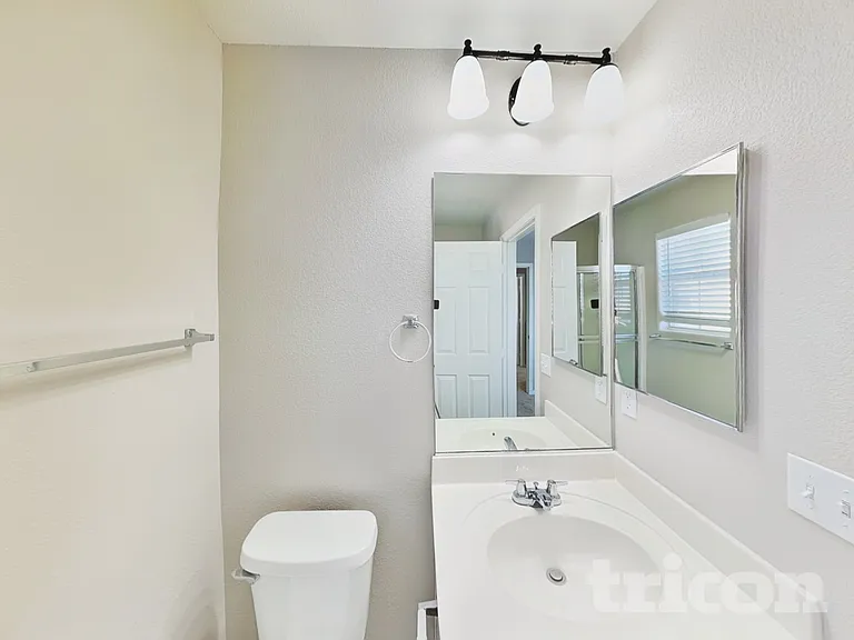 8921 Paula Jean Ave — Photo 16
