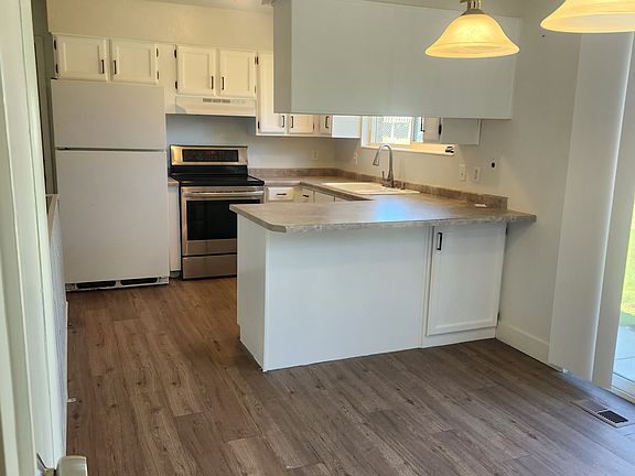 3rd image of 3910 W Westland Dr