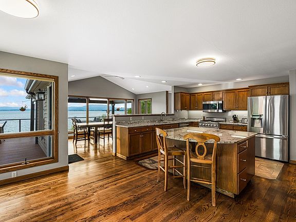5th image of 540 Ponder Point Dr