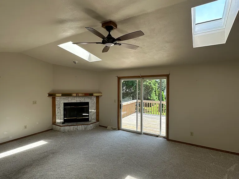 2911 W Creek Valley Ln #2911 — Photo 2