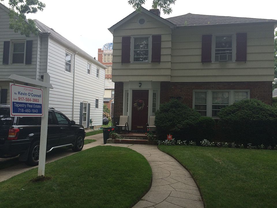 2nd image of 4511 166th St