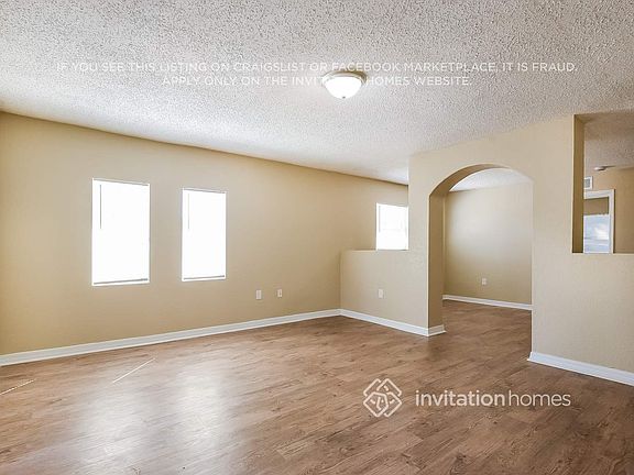 4th image of 1333 Pleasantview Dr