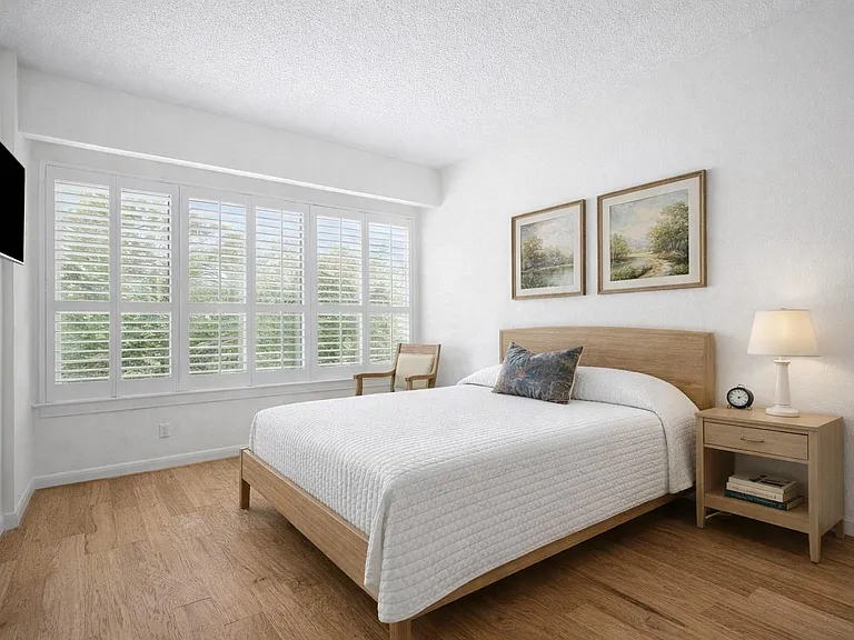 101 Westcott St #305 — Photo 19