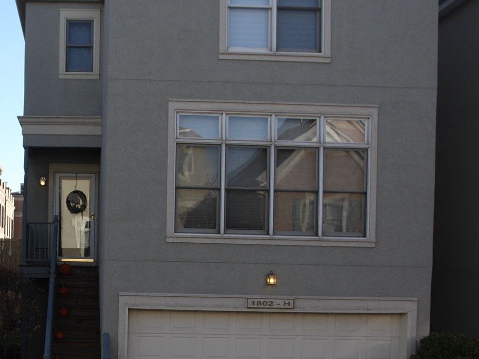 1st image of 1802 W Diversey Pkwy APT H
