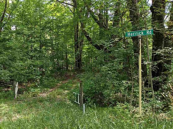 3rd image of 4775 W Herrick Rd