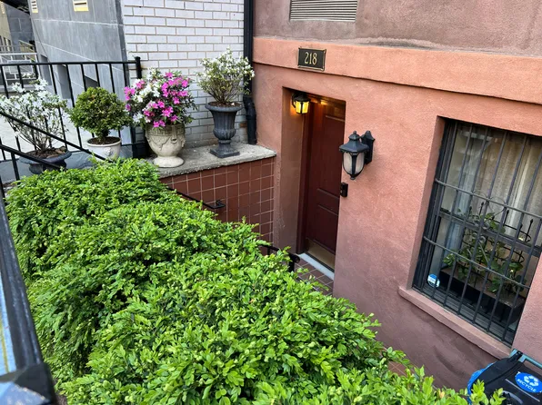 218 East 75th Street PE image 20 of 21
