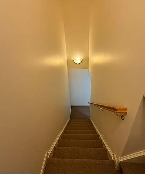 99 Hot Point Ave — Photo 6
