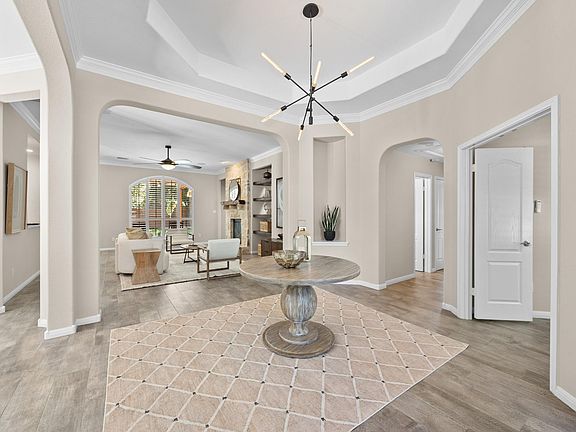 4th image of 6405 Nusser Ln