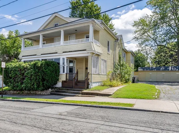 32-34 Pearl St, Chicopee, MA 01013