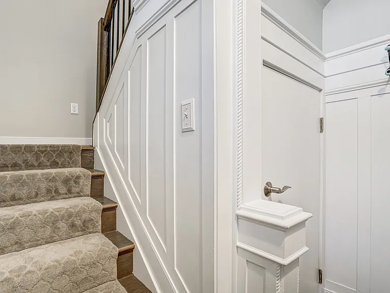 621 Bluemont Ave #102 — Photo 27