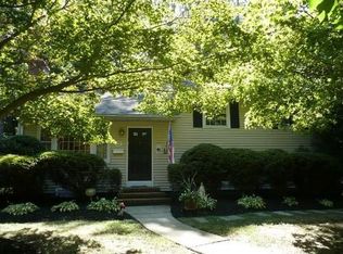 1122 Concord Dr, Haddonfield, NJ 08033