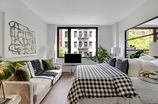 Rented by Oxford Property Group | media 1