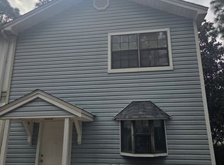 305 Oxford Ct, Mary Esther, FL 32569