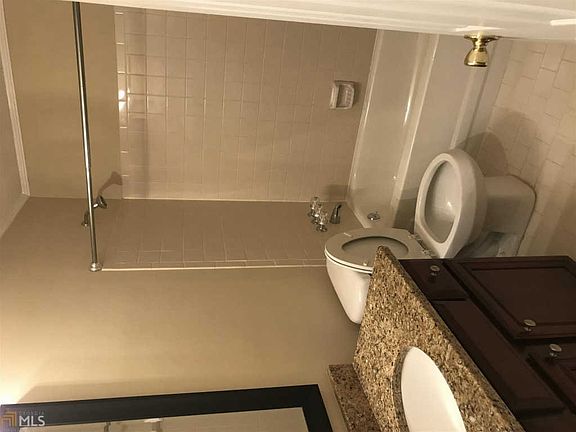 3rd image of 3461 Vista Heights Way