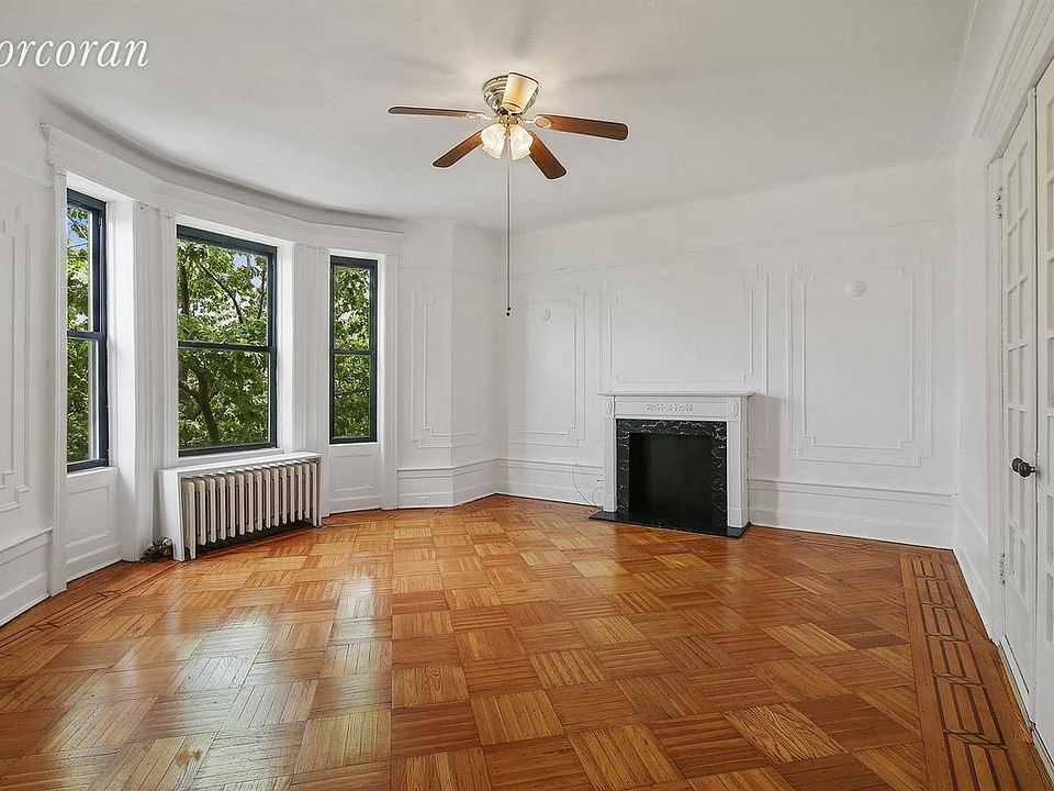 1st image of 582 5th St APT 1D