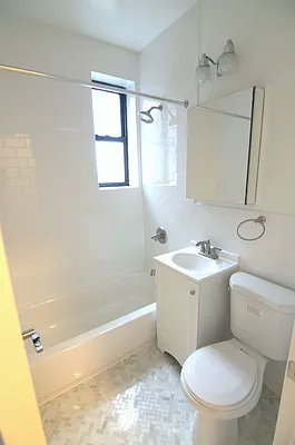 Rented by Living New York | media 9