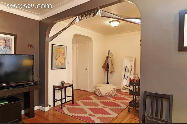 Rented by Corcoran | media 21