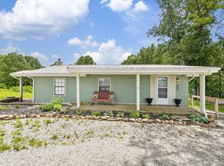 16778 Old Cricket Rd, Omaha, AR 72662