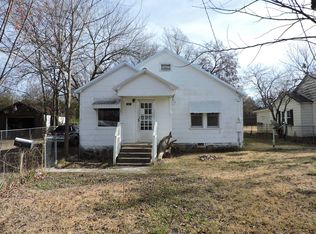 701 S Main St, Waldron, AR 72958