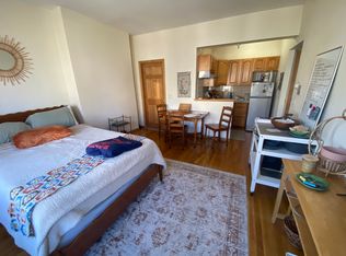 712 Commonwealth Ave APT 4, Boston, MA 02215