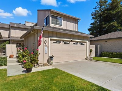 61 Joes Ln, Hollister, CA, 95023